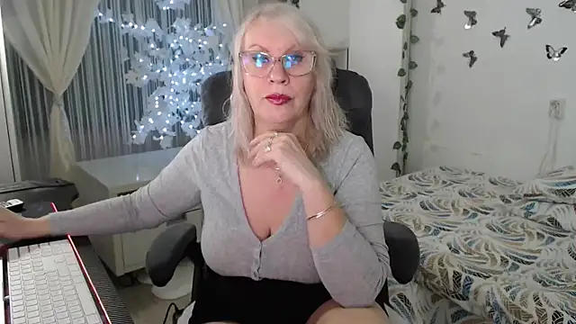 Ghertrude52 online show from 04/03/26, 04:30