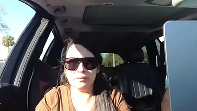 Foglove69 online show from 02/19/26, 09:23