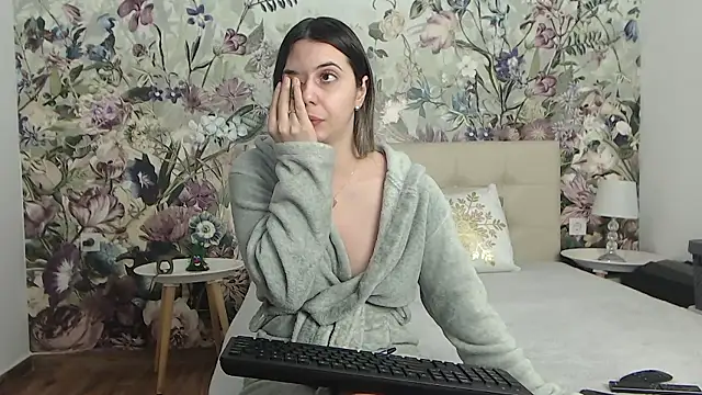 RoseDiamond06 online show from 01/13/26, 10:46