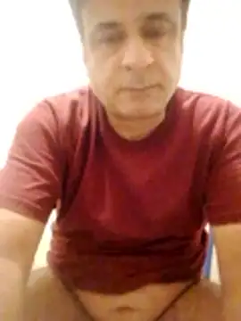 Snapshot of desipapaxxx chatting on 11/28/25, 07:25 desipapaxxx online show from 11/28/25, 07:25