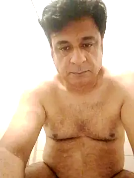 Snapshot of desipapaxxx chatting on 09/25/25, 08:37 desipapaxxx online show from 09/25/25, 08:37