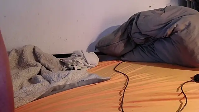 Vandrino online show from 04/04/26, 07:15