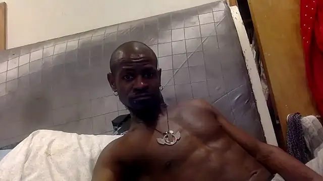 MrRuddeebony online show from 01/08/26, 04:46