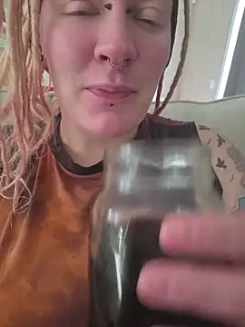 PinkTheHawk online show from 06/16/26, 01:38