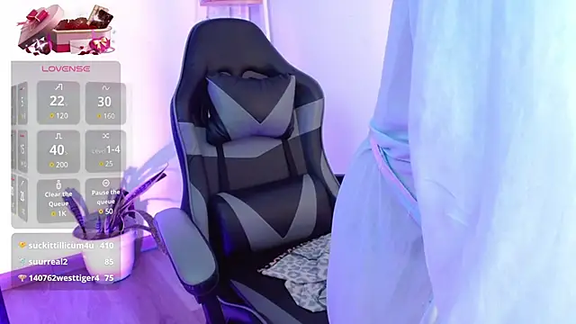 karlavittar online show from 02/07/25, 12:42