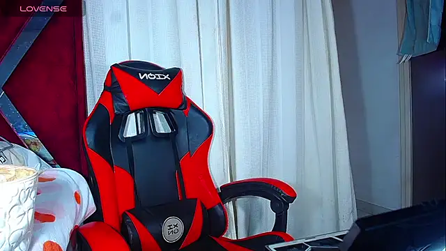 DanisaBrown online show from 11/18/25, 07:06