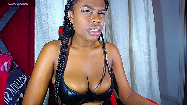 DanisaBrown online show from 10/28/25, 02:27