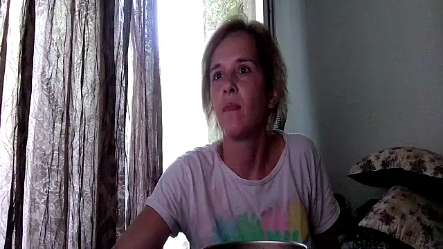 Snapshot of SexxyLety chatting on 06/27/26, 12:22 SexxyLety online show from 06/27/26, 12:22