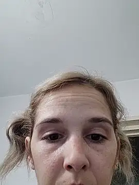 SexxyLety online show from 10/29/25, 04:39