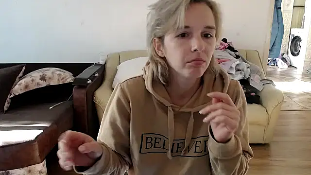 SexxyLety online show from 11/03/25, 07:57