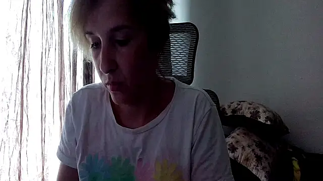 Snapshot of SexxyLety chatting on 06/27/26, 10:32 SexxyLety online show from 06/27/26, 10:32