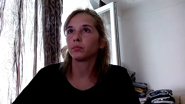 Snapshot of SexxyLety chatting on 07/12/26, 09:32 SexxyLety online show from 07/12/26, 09:32