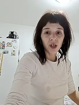Snapshot of SexxyLety chatting on 03/21/25, 04:40 SexxyLety online show from 03/21/25, 04:40