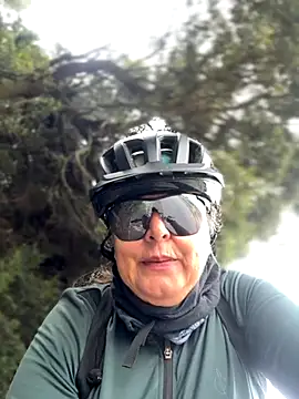 emma tour online show from 11/14/25, 02:43