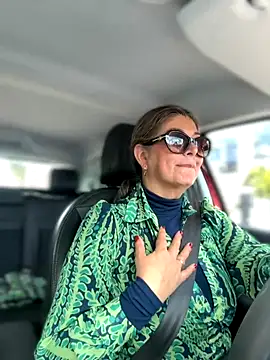 emma tour online show from 11/18/25, 04:21