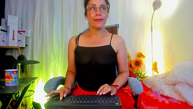 girasol walton online show from 05/18/26, 02:44