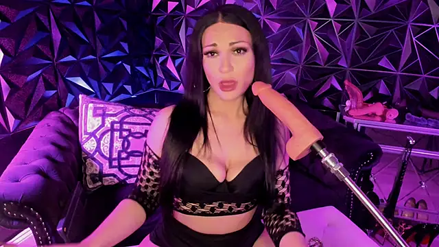 Snapshot of NatashaxoBangs chatting on 10/16/25, 04:21 NatashaxoBangs online show from 10/16/25, 04:21