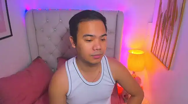 AsianZero online show from 03/11/25, 07:35