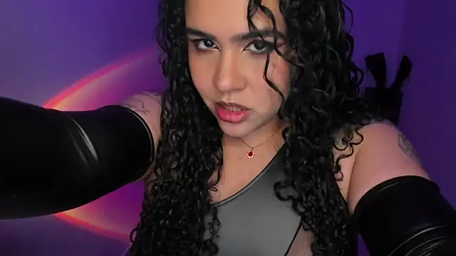 Snapshot of Amber_smith20 chatting on 06/07/26, 01:33 Amber smith20 online show from 06/07/26, 01:33