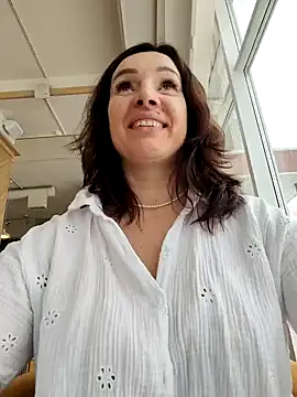 EvaXOAir online show from 03/13/26, 05:23