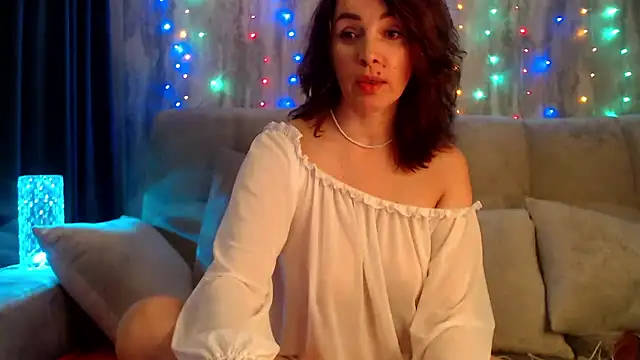 EvaXOAir online show from 01/14/26, 02:04