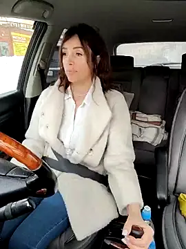 EvaXOAir online show from 03/22/26, 04:05