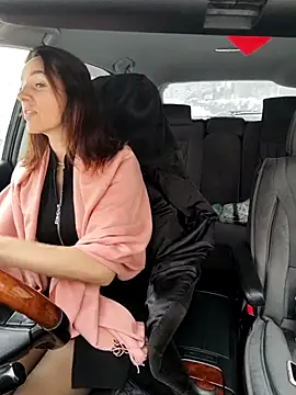 EvaXOAir online show from 12/14/25, 04:40