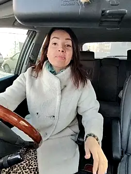 EvaXOAir online show from 03/31/26, 04:25