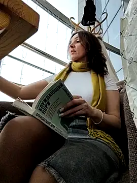 EvaXOAir online show from 04/07/26, 05:42