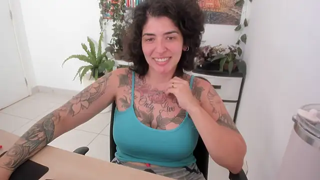 TaliMajesty online show from 10/07/25, 05:03