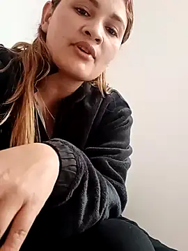 Mia davis01 online show from 04/11/26, 09:29