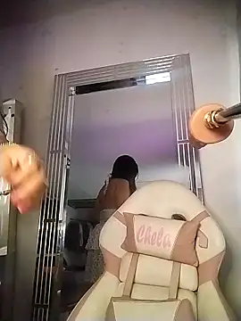 chelaqueen  online show from 03/07/26, 10:48