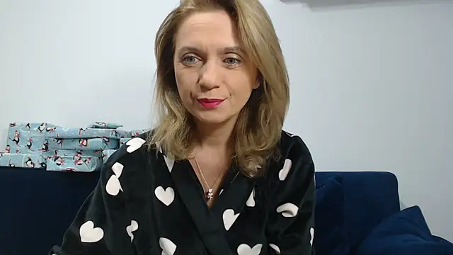 MysticCreature online show from 12/22/25, 04:23