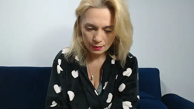 MysticCreature online show from 12/16/25, 04:17