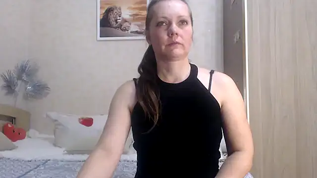 SheLion online show from 12/14/24, 04:30