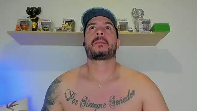 camilo restrepo21 online show from 04/19/26, 12:55