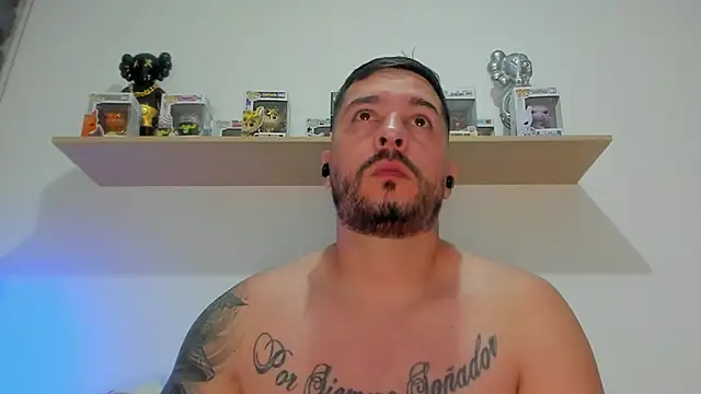 camilo restrepo21 online show from 03/08/26, 12:49