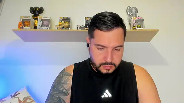 camilo restrepo21 online show from 05/26/26, 11:36