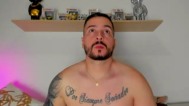 camilo restrepo21 online show from 10/27/25, 11:49