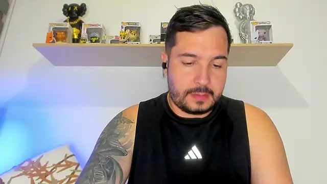 camilo restrepo21 online show from 05/07/26, 11:52