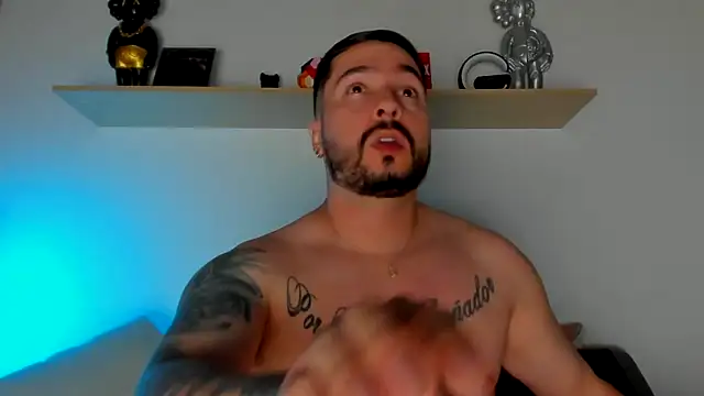 Snapshot of camilo_restrepo21 chatting on 03/11/25, 11:26 camilo restrepo21 online show from 03/11/25, 11:26