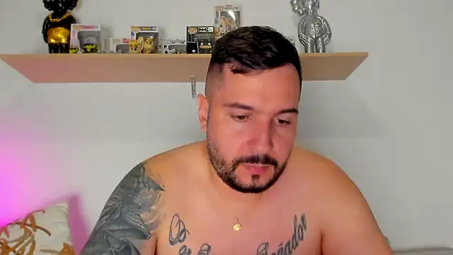 camilo restrepo21 online show from 11/13/25, 12:36