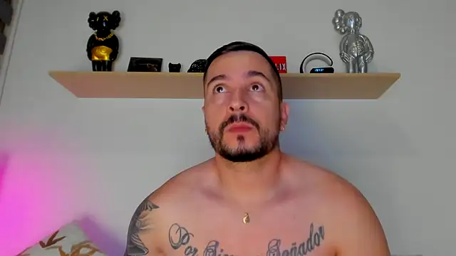 Snapshot of camilo_restrepo21 chatting on 09/30/25, 12:38 camilo restrepo21 online show from 09/30/25, 12:38