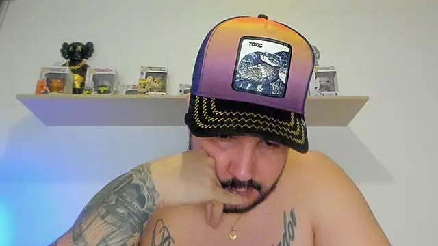 camilo restrepo21 online show from 04/07/26, 12:01