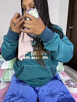 sandylau online show from 03/12/26, 07:40