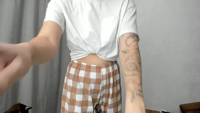 why again me online show from 02/12/26, 10:09