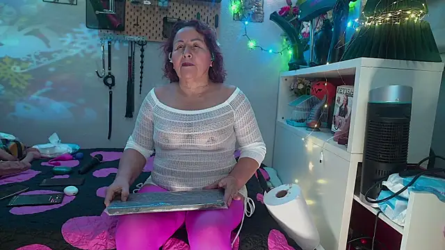 barbarah  online show from 01/12/26, 08:32