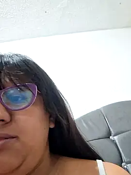 ZaidaWet online show from 10/27/25, 01:01