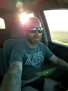 Cooking Cristal online show from 11/13/25, 01:04