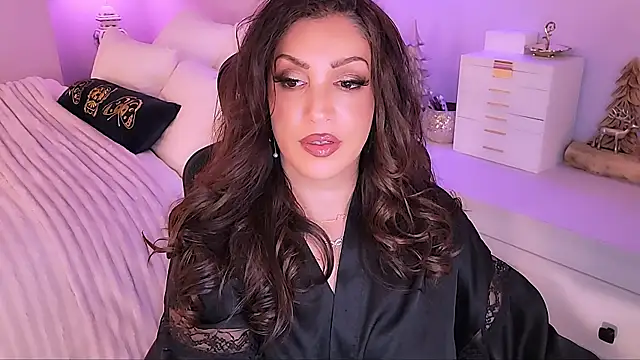 Wonderful Woman online show from 05/09/26, 02:15